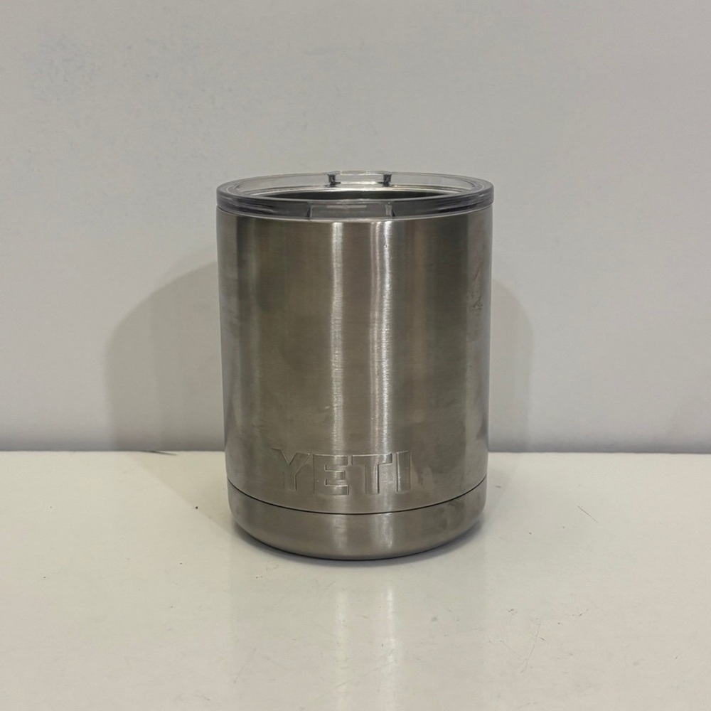 YETI RAMBLER TUMBLER STAINLESS STEEL 10 oz MUG